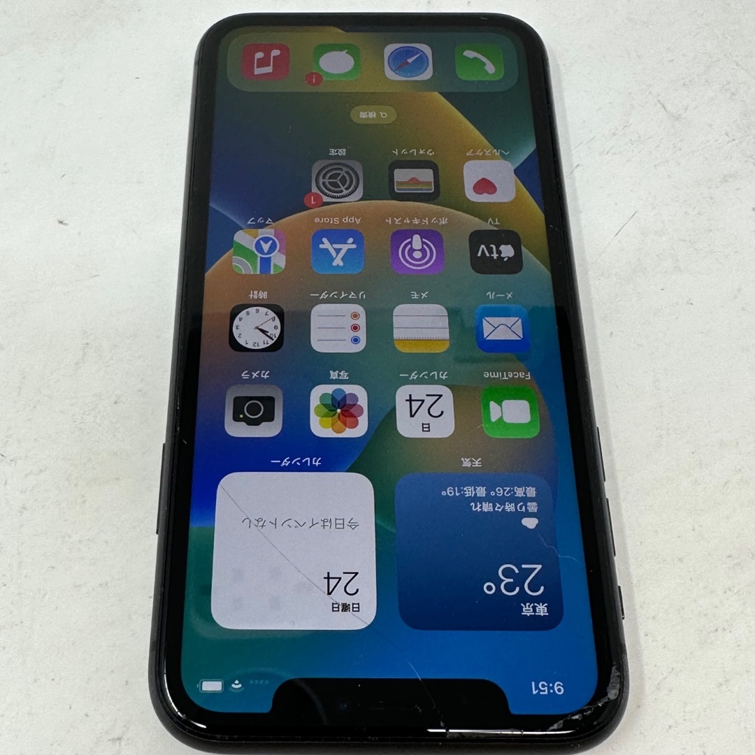 Apple(アップル)のSIMフリー iPhone 11 64GB MHDA3J/A ブラック スマホ/家電/カメラのスマートフォン/携帯電話(スマートフォン本体)の商品写真