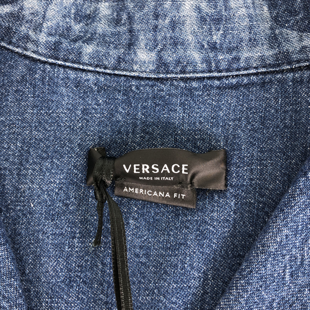 VERSACE(ヴェルサーチ)のヴェルサーチェ 1006076 メンズ シャツ レディースのトップス(シャツ/ブラウス(半袖/袖なし))の商品写真