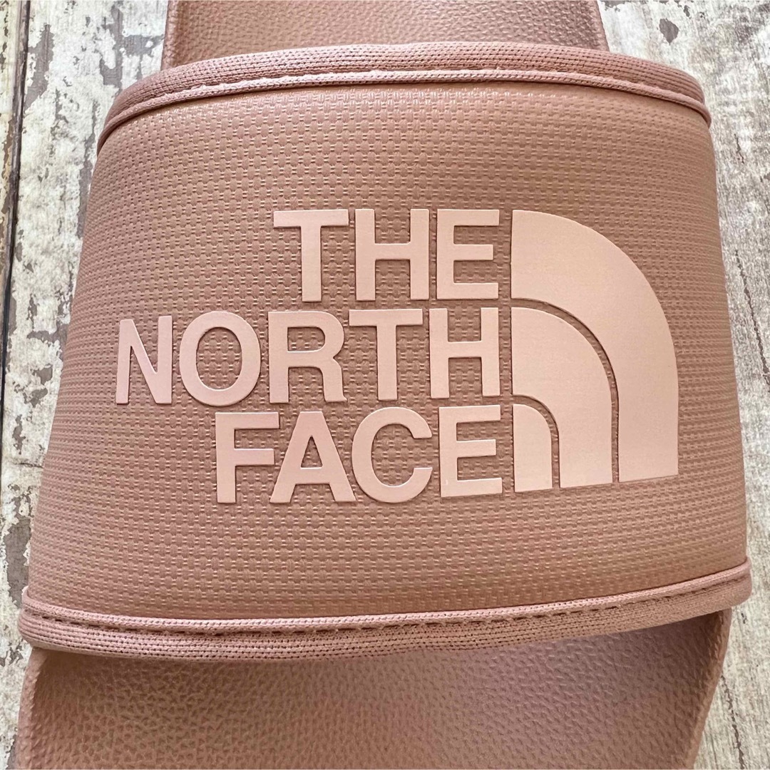THE NORTH FACE(ザノースフェイス)のTNF メンズ レディース　サンダル ピンク  26cm メンズの靴/シューズ(サンダル)の商品写真