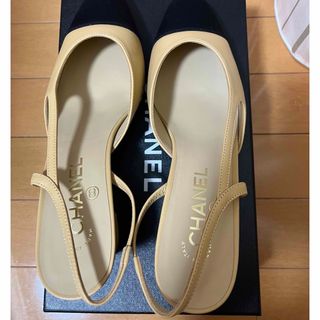 CHANEL - CHANEL バイカラー パンプス 38.5 24.5cm 試着のみの通販 by