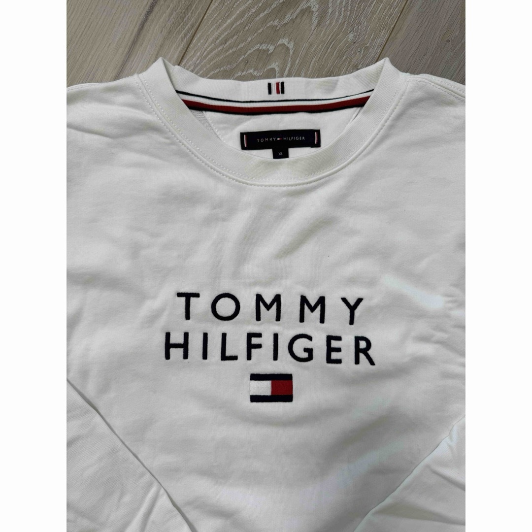 TOMMY HILFIGER スウェット ベーシックロゴトレーナー | フリマアプリ ラクマ