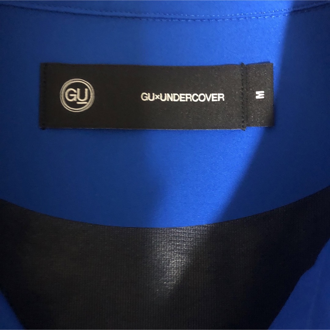 UNDERCOVER(アンダーカバー)のGU アンダーカバー　ナイロン　コーチジャケット　　Mサイズ ブルー メンズのジャケット/アウター(ナイロンジャケット)の商品写真