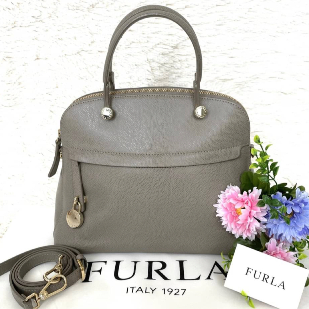 美品★FURLA フルラ パイパー ショルダーバッグ グレージュ 南京錠 レザー