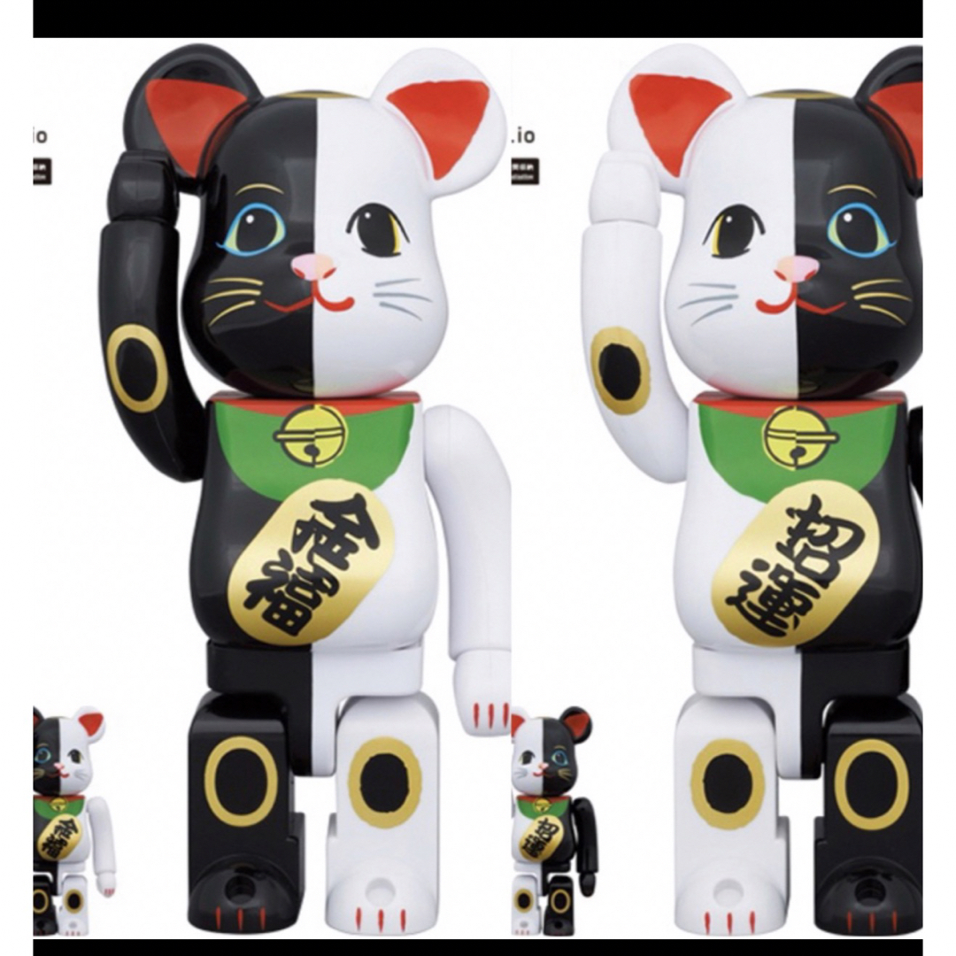 BE@RBRICK 招き猫 金運 白 × 招福 黒 ／ 招福 黒 × 金運 白