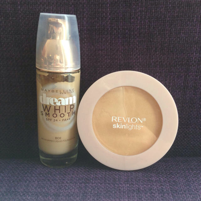 REVLON(レブロン)のレブロン リキッドファンデーション パウダー コスメ/美容のベースメイク/化粧品(ファンデーション)の商品写真