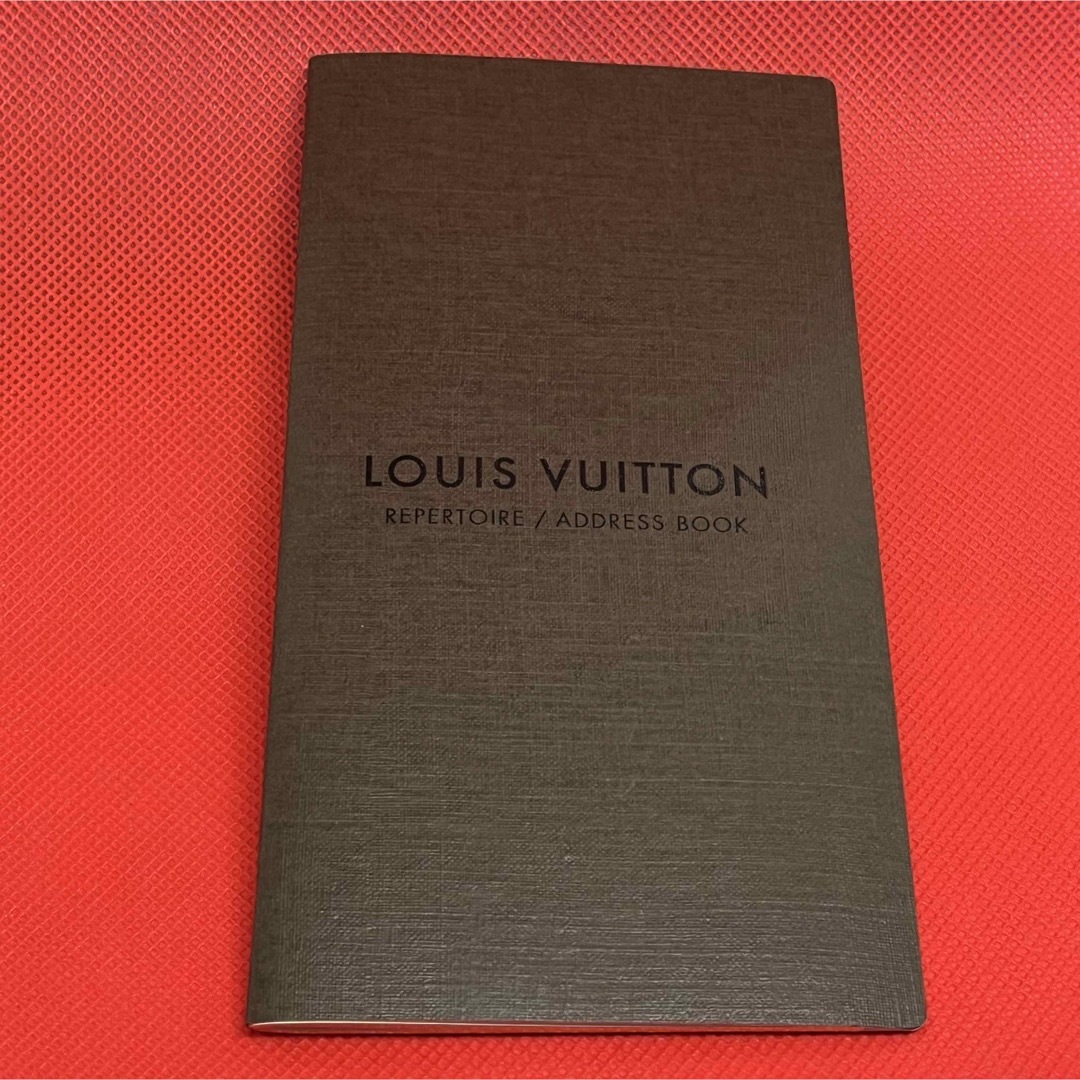 LOUIS VUITTON(ルイヴィトン)の正規/新品未使用/LOUIS VUITTON/ルイヴィトン/アドレス帳 インテリア/住まい/日用品の文房具(ノート/メモ帳/ふせん)の商品写真