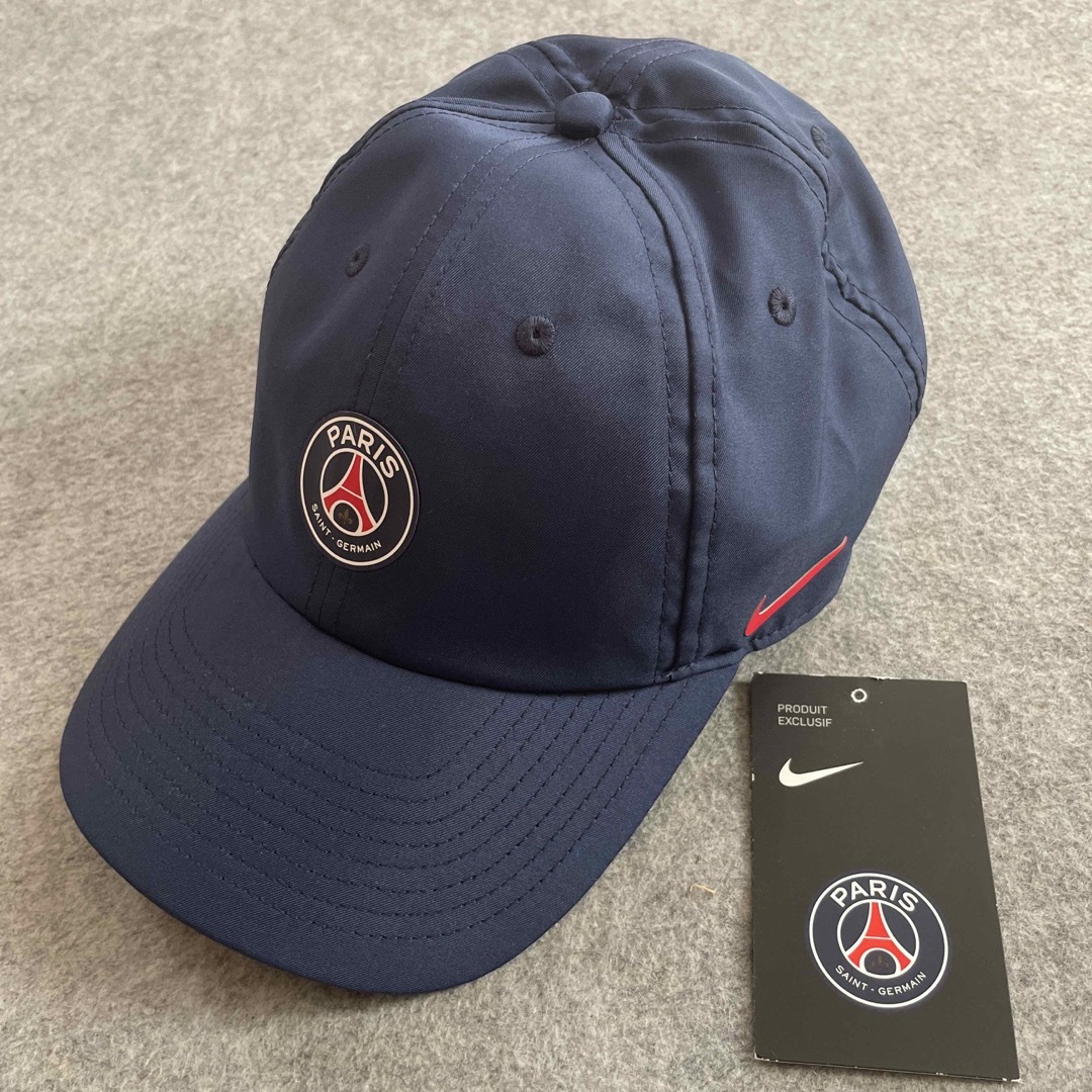 【 Paris Saint-Germain 】キャップ