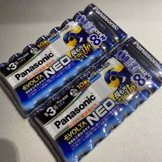 パナソニック(Panasonic)のPanasonic EVOLTA NEO 単3 アルカリ電池 8本 2セット(バッテリー/充電器)