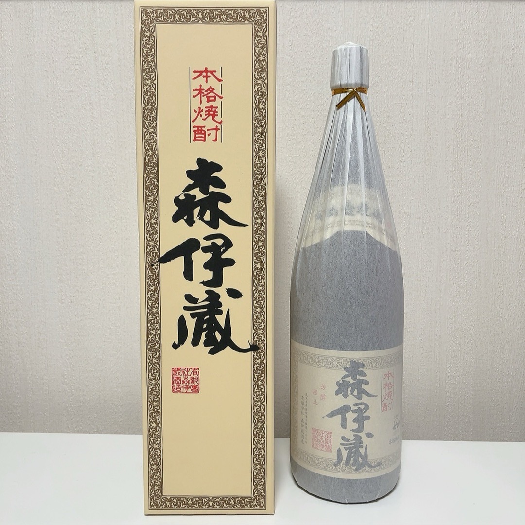 森伊蔵酒造(モリイゾウシュゾウ)の森伊蔵　1800ml 食品/飲料/酒の酒(焼酎)の商品写真