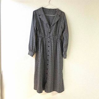 メルロー(merlot)のメルロー　小花柄シャツワンピース　ロング　長袖　アウター　大人可愛い　きれいめ(ロングワンピース/マキシワンピース)