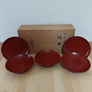 椿皿【新品未使用】(食器)