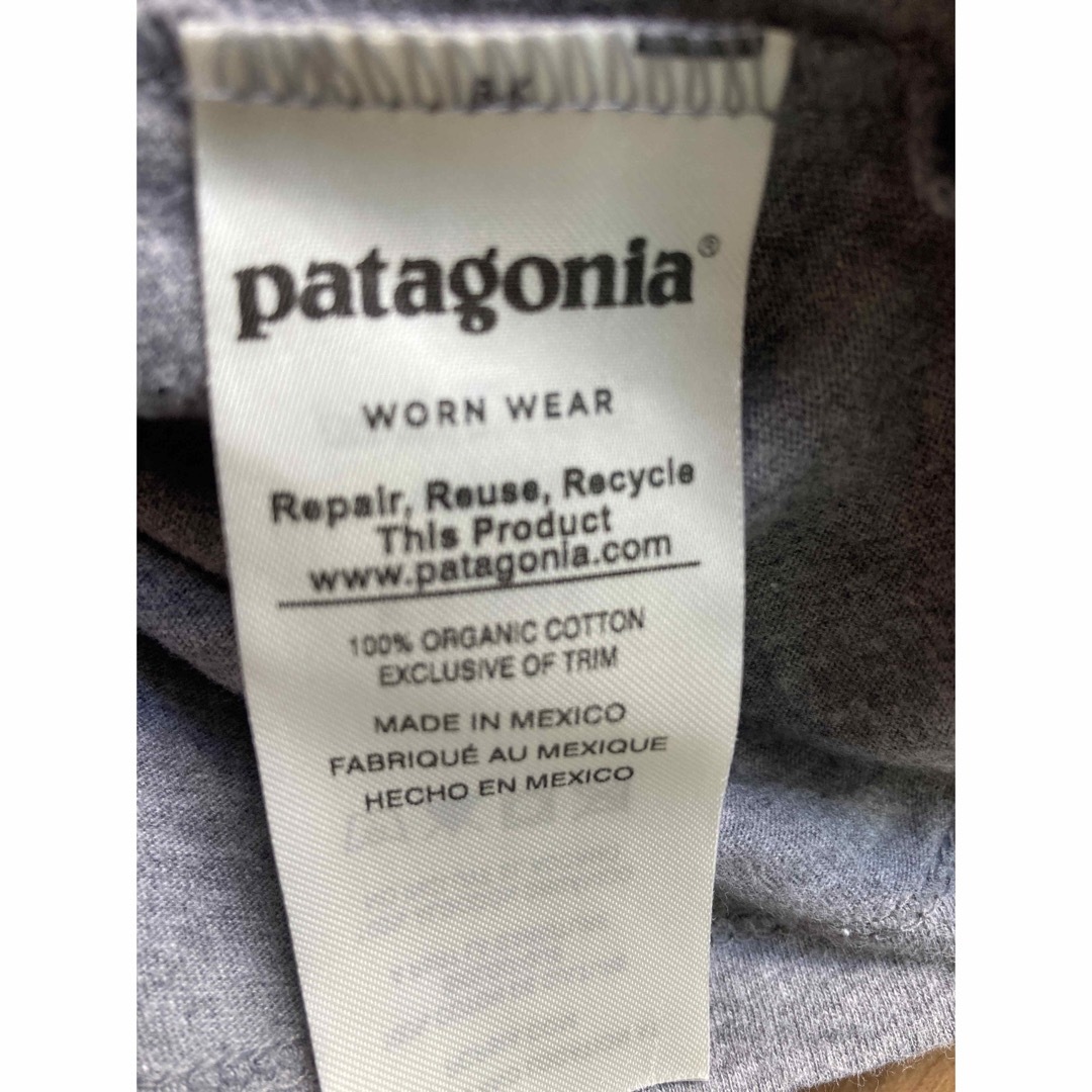 patagonia(パタゴニア)のpatagonia パタゴニア 100 4T 長袖 Tシャツ 男の子 女の子 キッズ/ベビー/マタニティのキッズ服男の子用(90cm~)(Tシャツ/カットソー)の商品写真