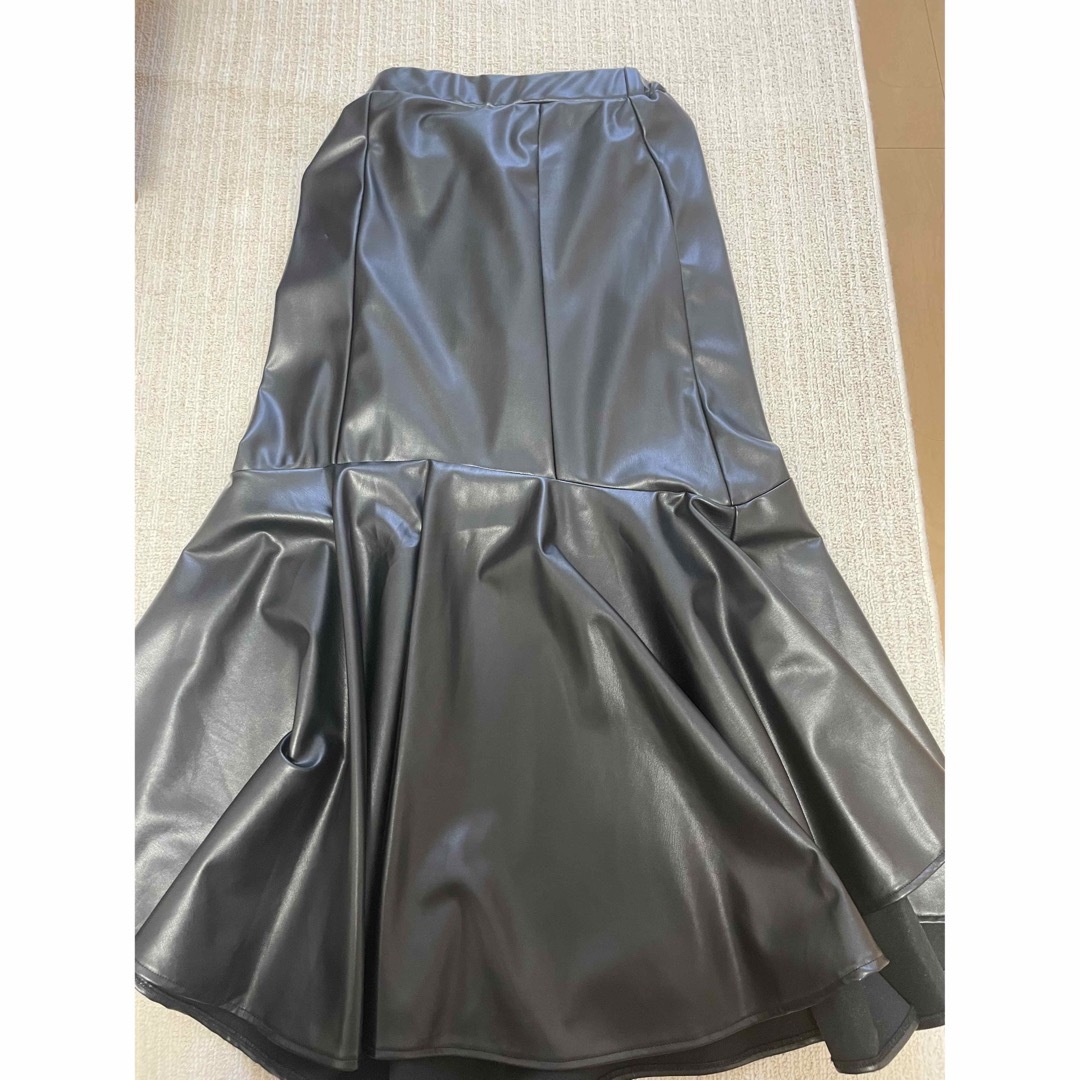 EMS(イームス)のレザー マーメイドスカート レディースのスカート(ロングスカート)の商品写真
