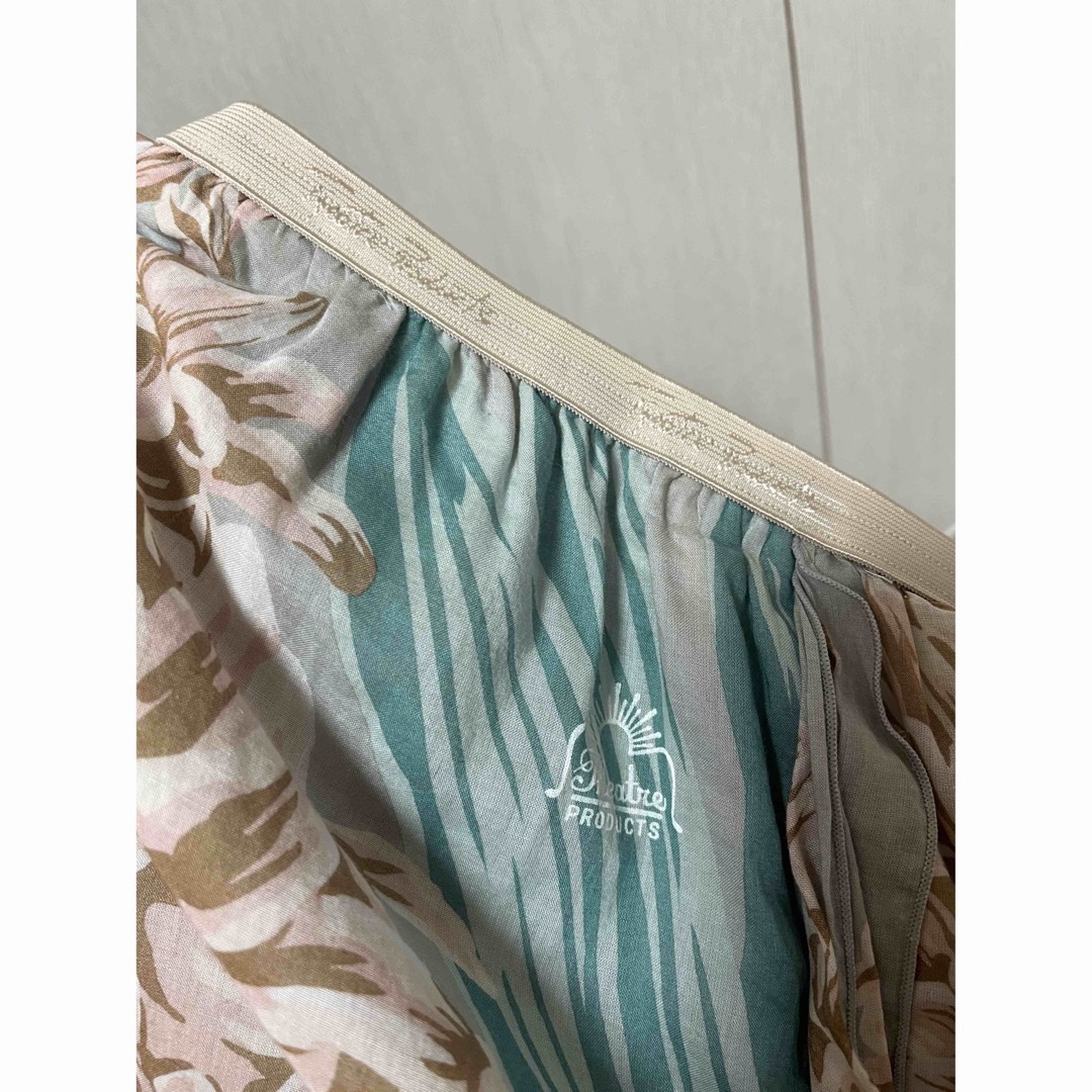 THEATRE PRODUCTS(シアタープロダクツ)のシアタープロダクツ　ハンカチスカート レディースのスカート(ひざ丈スカート)の商品写真
