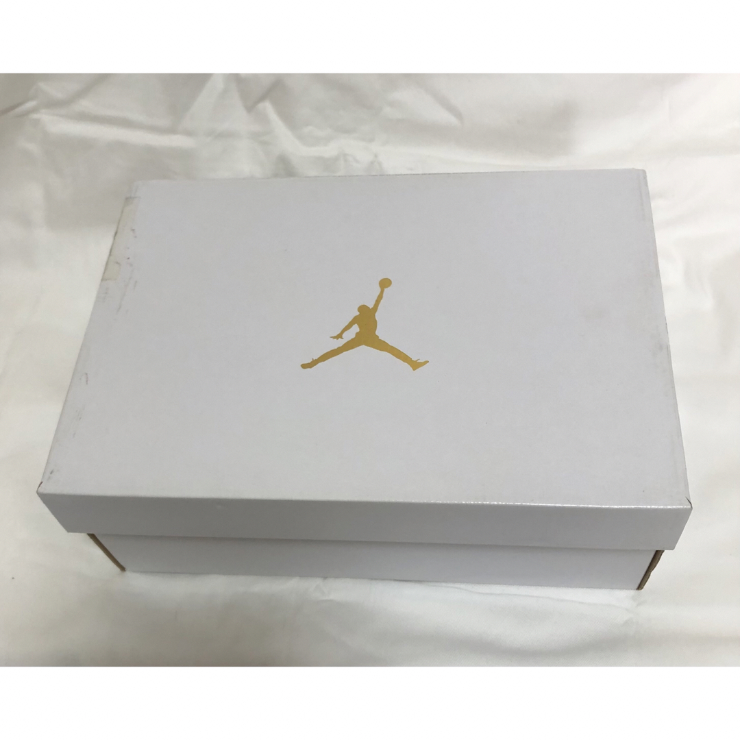 Jordan Brand（NIKE）(ジョーダン)の未使用美品✨NIKEウィメンズ エアジョーダン １MID SE  22.5センチ レディースの靴/シューズ(スニーカー)の商品写真
