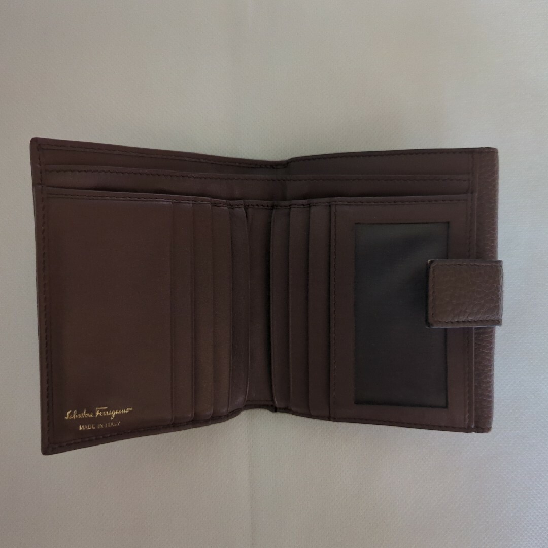フェラガモ 2つ折り財布 札入れ2箇所 - 財布