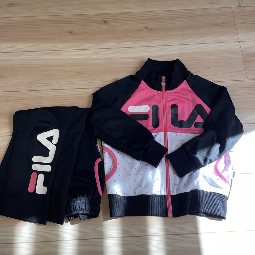 FILA(フィラ)の120サイズ　FIRAジャージセット キッズ/ベビー/マタニティのキッズ服女の子用(90cm~)(その他)の商品写真