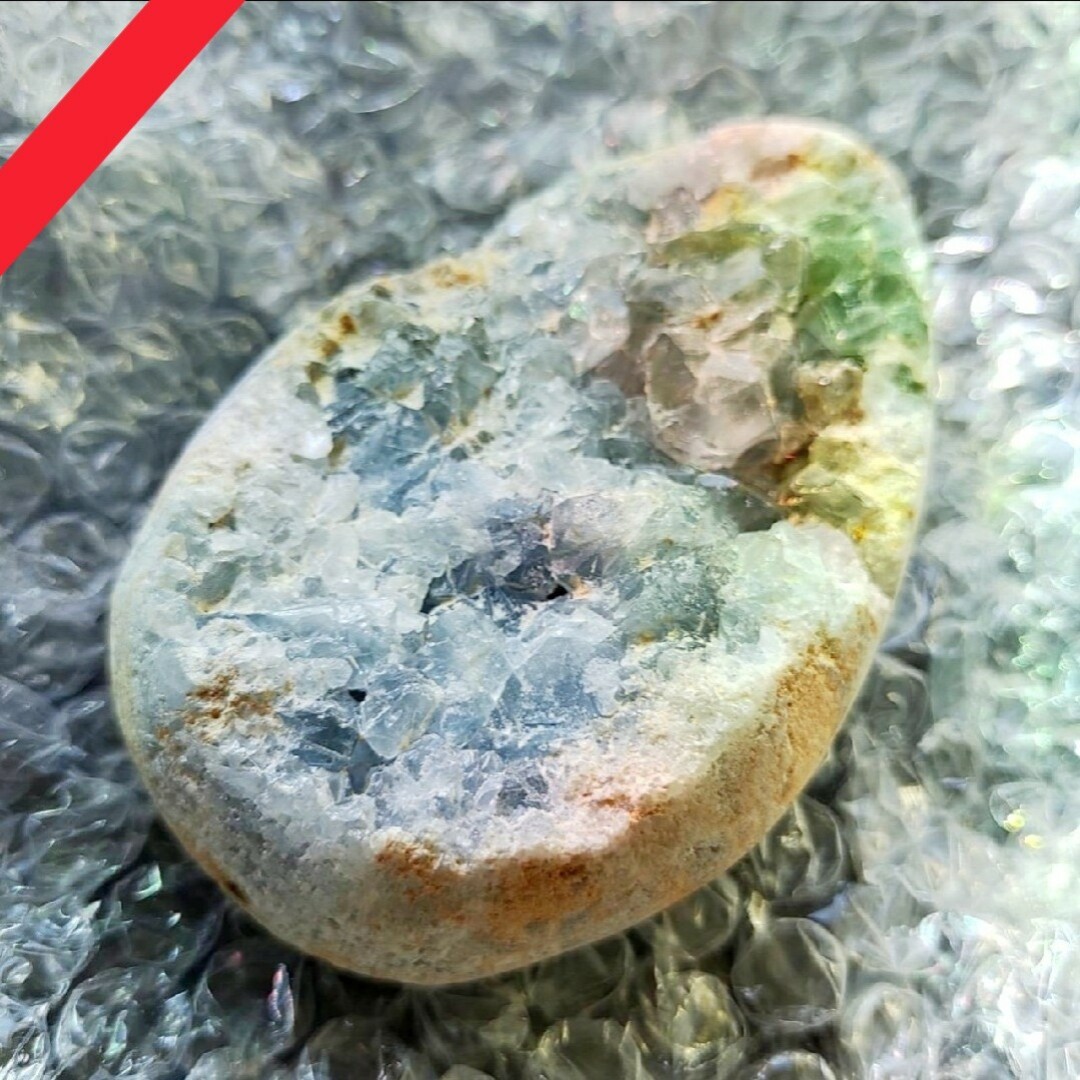 高品質✨セレスタイト 天青石 原石  卵型