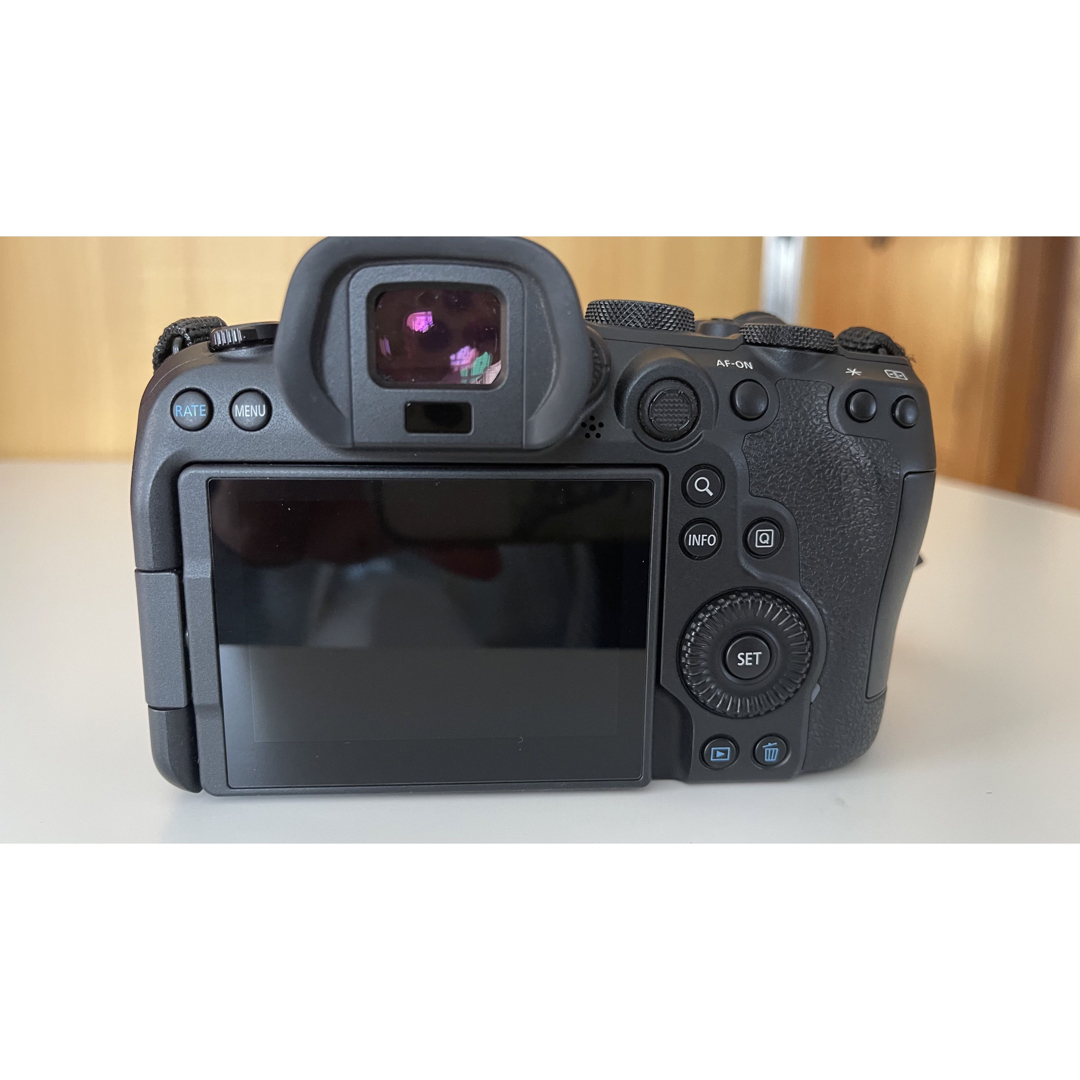 Canon(キヤノン)のCanon EOS R6 EOS R6 RF24-105 IS STM レンズキ スマホ/家電/カメラのカメラ(ミラーレス一眼)の商品写真