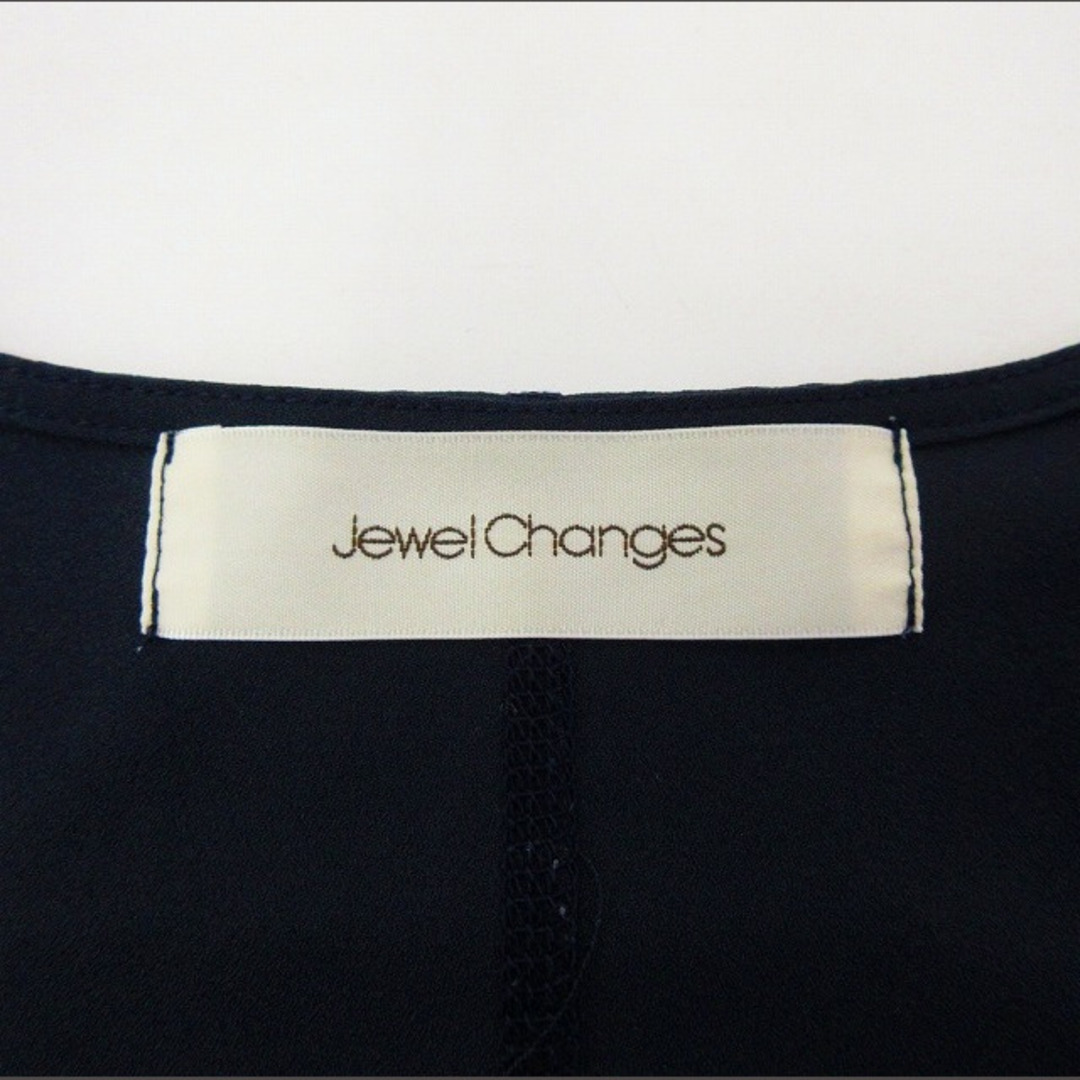 Jewel Changes(ジュエルチェンジズ)のジュエルチェンジズ アローズ フレンチスリーブ シャツ ストレッチ 丸首 紺 レディースのトップス(シャツ/ブラウス(半袖/袖なし))の商品写真