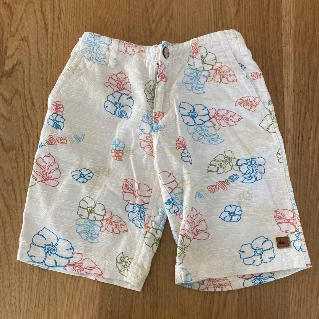 QUIKSILVER(クイックシルバー)のQuicksilver キッズ　ハーフパンツ キッズ/ベビー/マタニティのキッズ服男の子用(90cm~)(パンツ/スパッツ)の商品写真