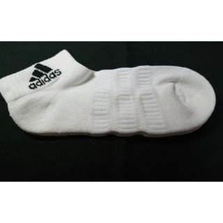 アディダス(adidas)の☆ しーちゃん様専用商品○アディダス○adidas○一足分○おまけ付き☆(ソックス)