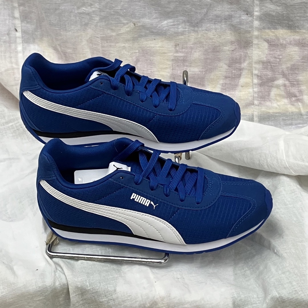 新品未使用品 PUMA プーマ 27.0cm スニーカー シューズ 青ブルー