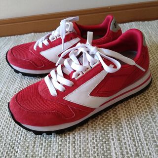 ブルックス(Brooks)の美品 BROOKS ブルックス スニーカー 24センチ(スニーカー)