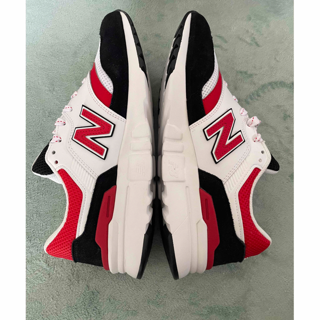 New Balance(ニューバランス)のNew Balance 997H White Red サイズ 25cm メンズの靴/シューズ(スニーカー)の商品写真