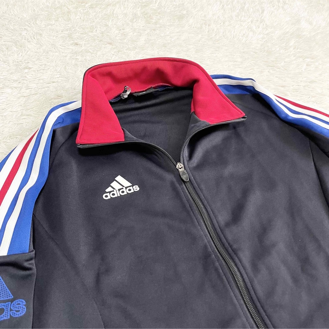 adidas(アディダス)のアディダス　ジャージ　トップス　長袖　デカロゴ　3本ライン　バックプリント　XL メンズのトップス(ジャージ)の商品写真