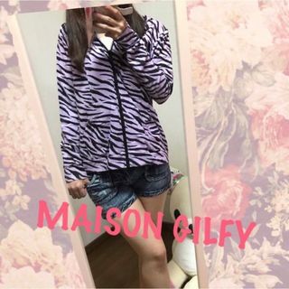 MAISON GILFY パーカー