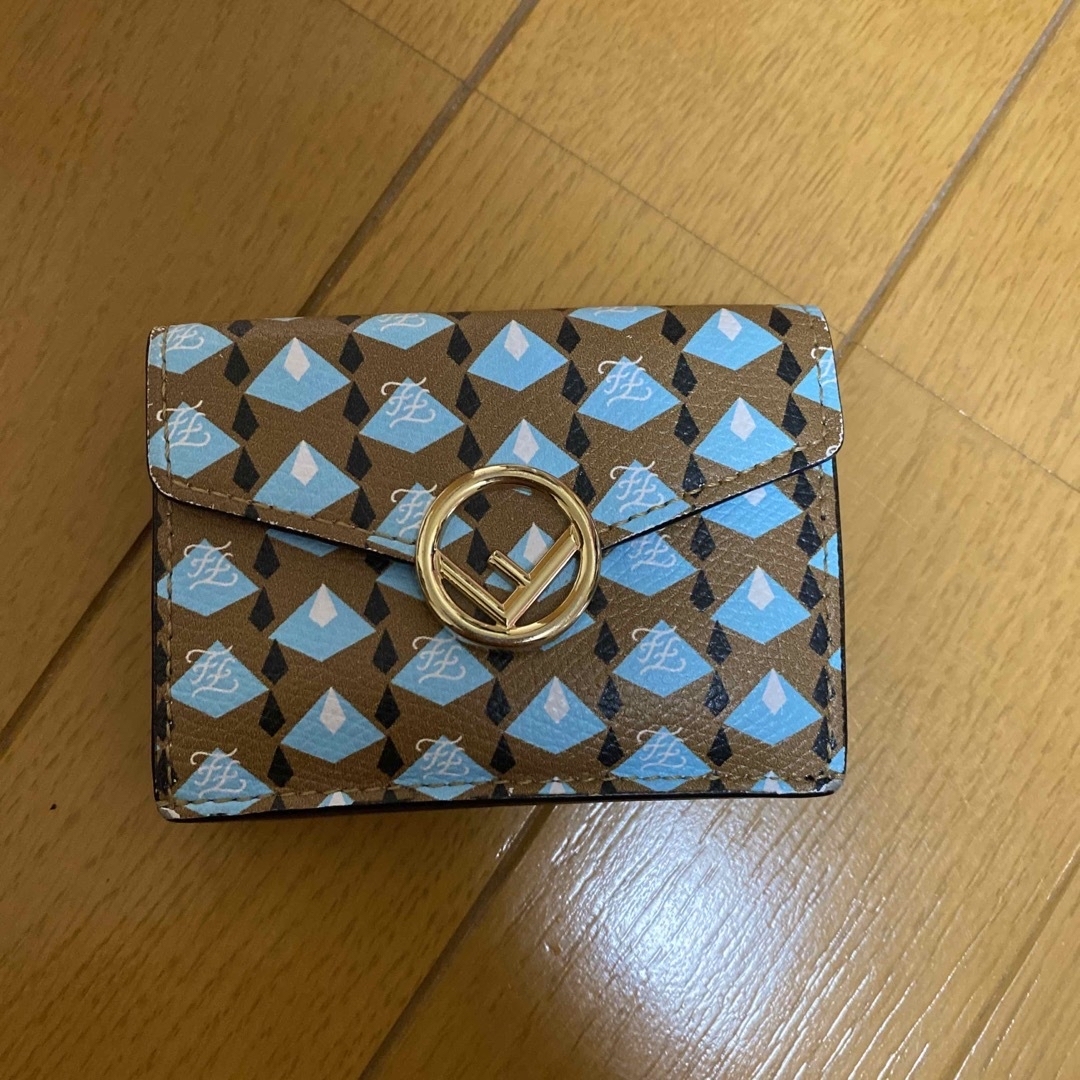 FENDI ミニ財布