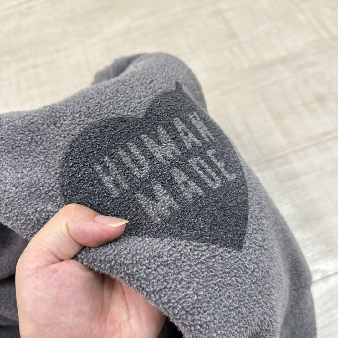 HUMAN MADE(ヒューマンメイド)の22aw 2022 HUMAN MADE ロゴ フリース パンツ サイズ L メンズのパンツ(その他)の商品写真