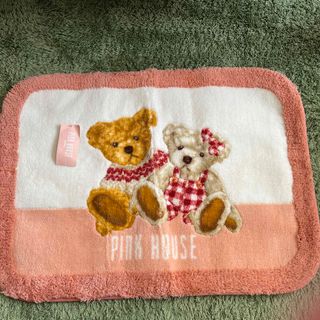 ピンクハウス テディベア くま マット pink house長期自宅保管品のため ピンクハウス テディベア くま マット pink house長期自宅保管品のため