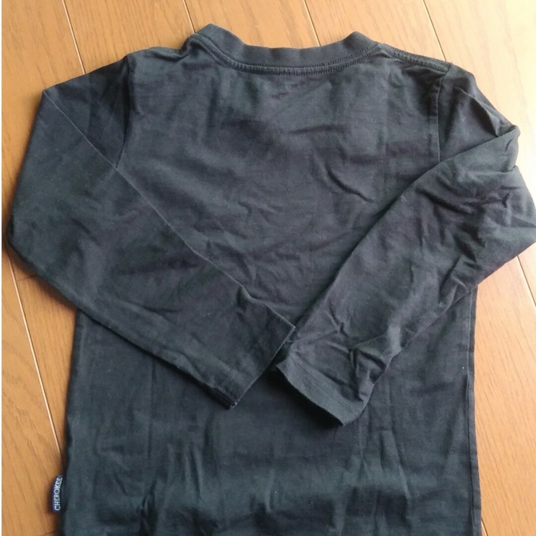 西松屋(ニシマツヤ)の長袖シャツ　120cm キッズ/ベビー/マタニティのキッズ服男の子用(90cm~)(Tシャツ/カットソー)の商品写真