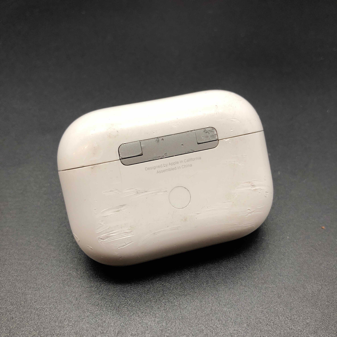 Apple純正 AirPods Pro用 ワイヤレス充電ケースのみ A2190