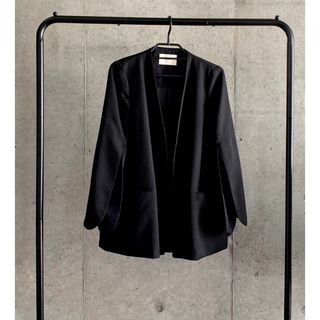 トゥデイフル(TODAYFUL)のLouren slit sleeve jacket(ノーカラージャケット)