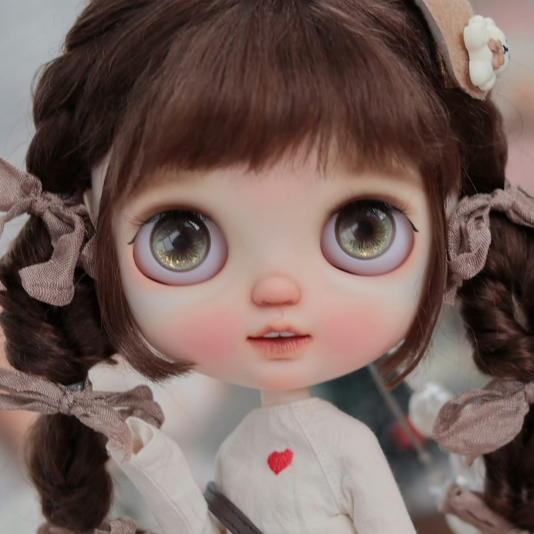 作家様カスタムブライス 人形 かわいい 笑顔 ナチュラルメイクの通販