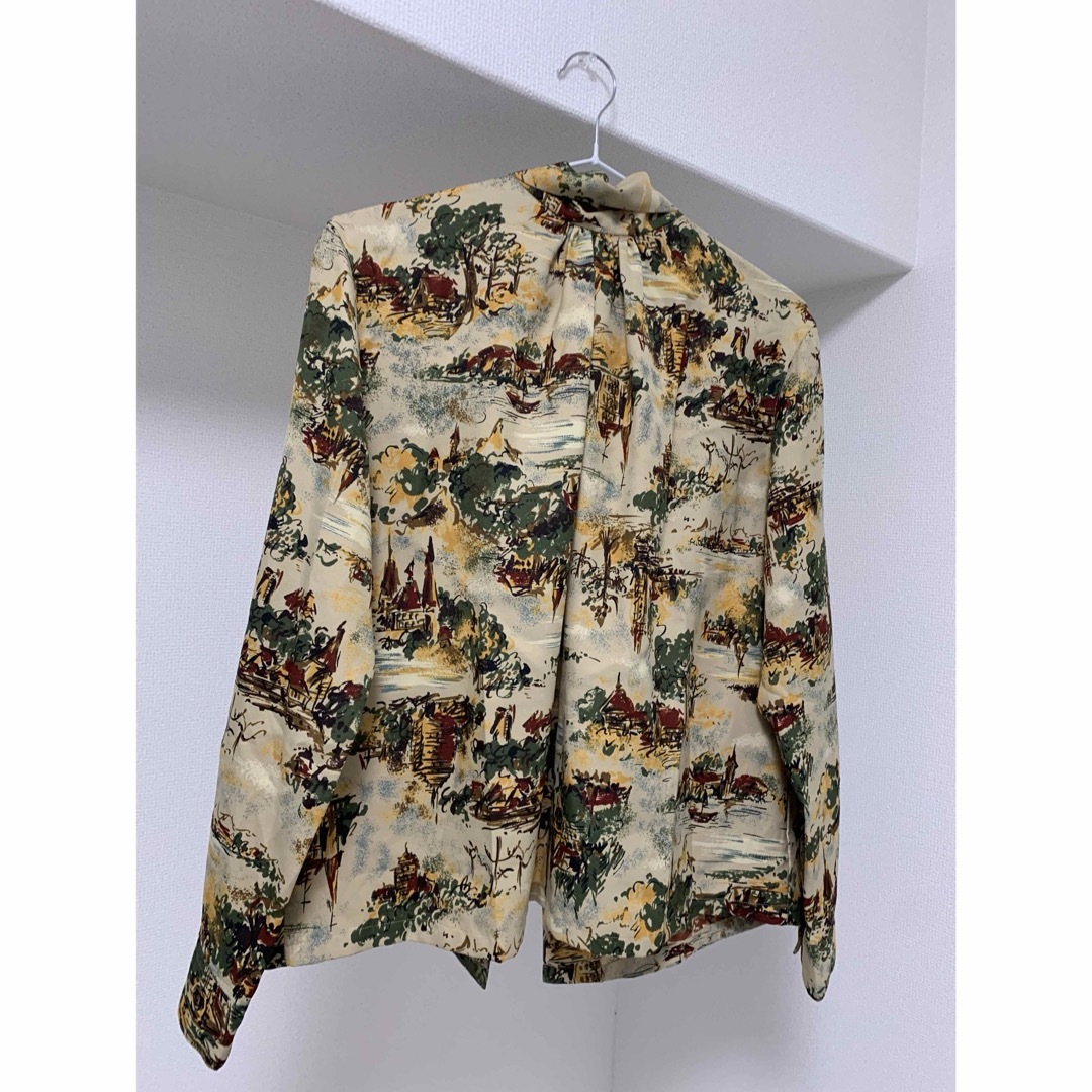 古着 柄シャツ リボンタイブラウス レディースのトップス(シャツ/ブラウス(長袖/七分))の商品写真