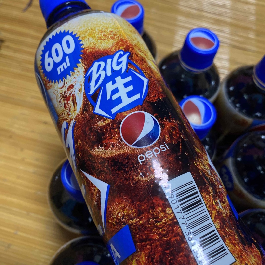 サントリー - ペプシコーラ BIG生 600ml 24本 期限24年4月の通販 サントリー - ペプシコーラ BIG生 600ml 24本 期限24年4月の通販