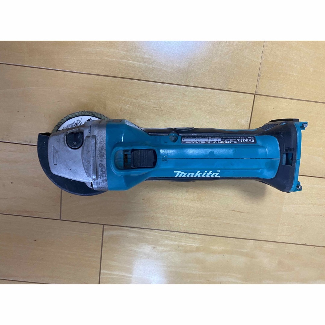 Makita(マキタ)のマキタサンダー14.4とバッテリー 自動車/バイクのバイク(工具)の商品写真