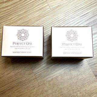 PERFECT ONE - パーフェクトワン薬用ホワイトニングジェル75g 4個