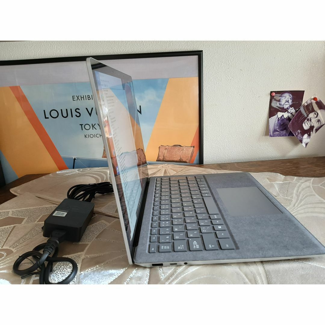 AJJ02 Laptop3 10世代 i5 1035G7 Surface 8G