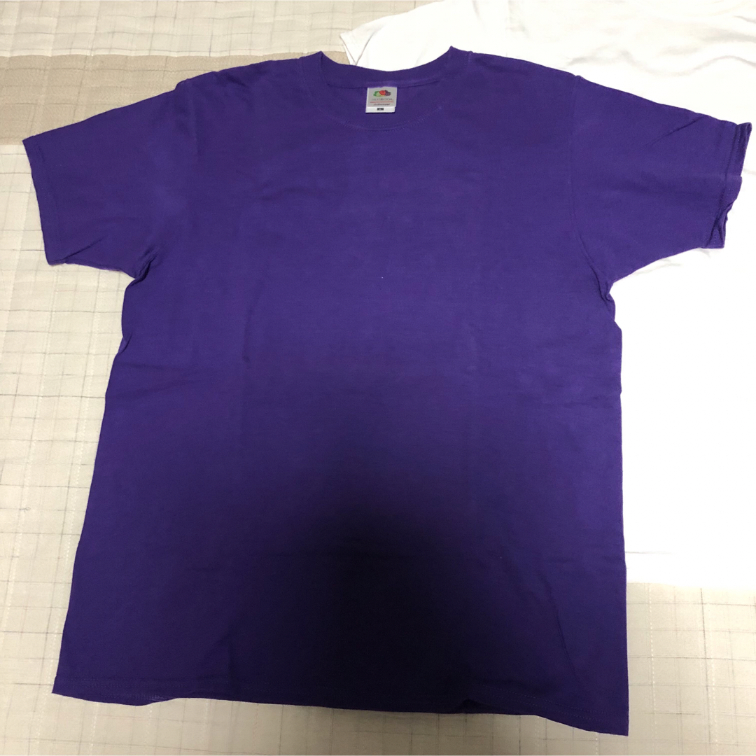 FRUIT OF THE LOOM(フルーツオブザルーム)のフルーツルーム　Tシャツ　パープル　ホワイト2枚　サイズL メンズのトップス(Tシャツ/カットソー(半袖/袖なし))の商品写真