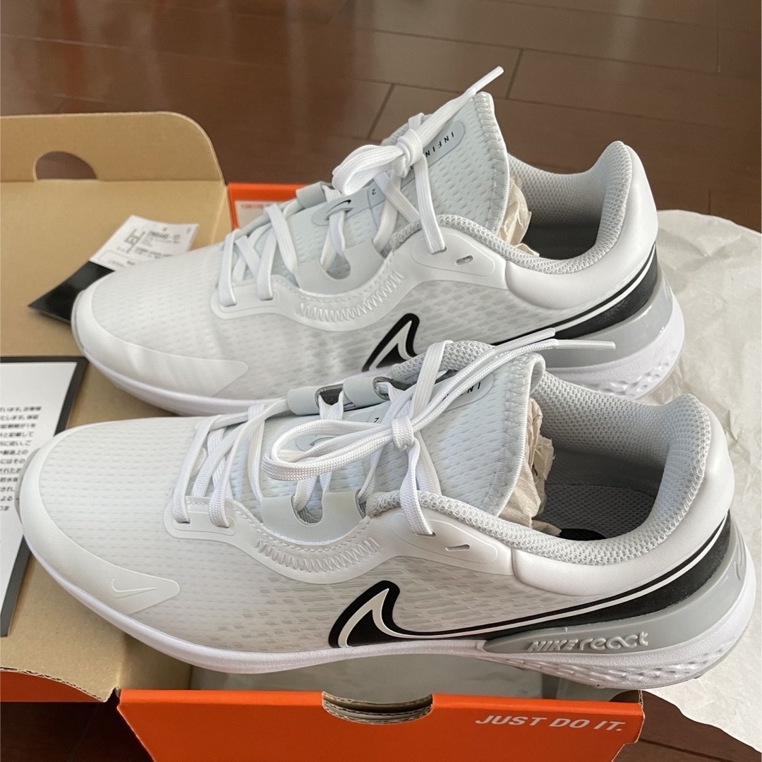 NIKE(ナイキ)のナイキ インフィニティプロ2 DM8449-101 スパイクレス ゴルフシューズ スポーツ/アウトドアのゴルフ(シューズ)の商品写真