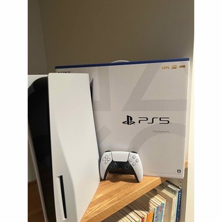 プレイステーション(PlayStation)のps5本体中古箱付き(家庭用ゲーム機本体)