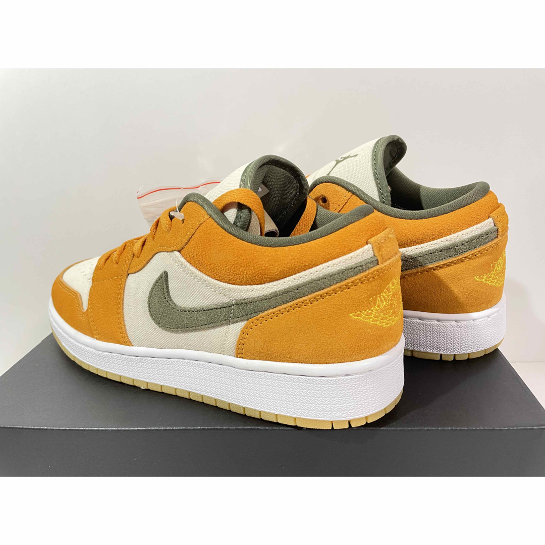 新品　NIKE エアジョーダン1LOW スニーカー24cm