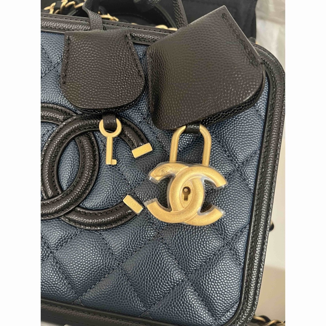 CHANEL キャビアスキン バニティ バッグ レア