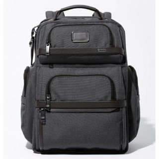 トゥミ(TUMI)の未使用品 希少グレー TUMIトゥミ リュック ブリーフパック(バッグパック/リュック)