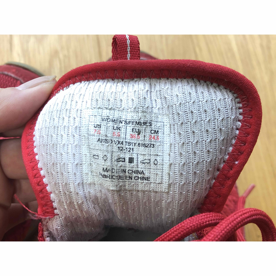 THE NORTH FACE(ザノースフェイス)のTHE NORTH FACE トレッキングシューズ ミッドカット レディースの靴/シューズ(スニーカー)の商品写真